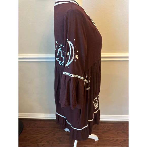Women's Ariat Embroidered Stories Deep Mahogany Dress Size Medium - Picture 8 of 9